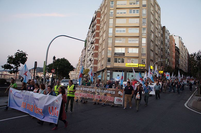 2016 09 20 ManifaEmpregoDignoVigo17.JPG